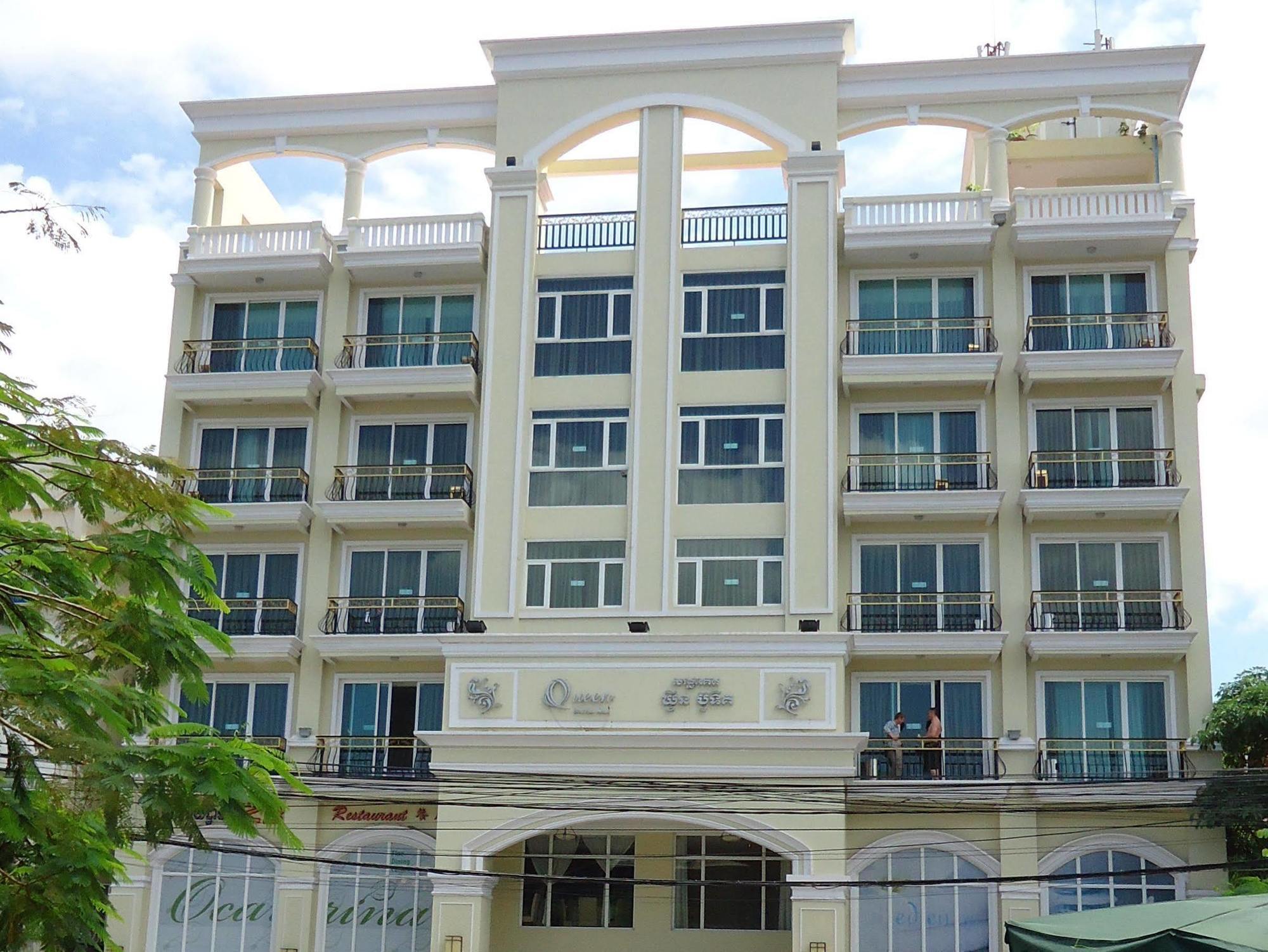Queen Boutique Hotel Phnom Penh Exterior photo